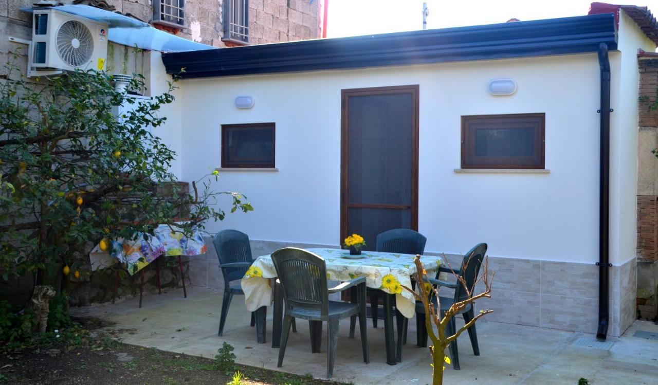 Dog House From Pompei-Amalfi Bed & Breakfast SantʼAntonio Abate Exterior foto